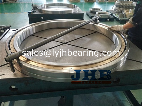 Ofrecer China rodamiento de rodillos Z-526719.ZL para la máquina de estrander